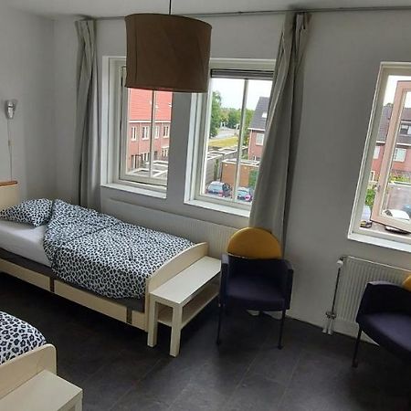 Airbnb 'Logeren Aan Het Plein' In Het Centrum Van 梅珀尔 外观 照片